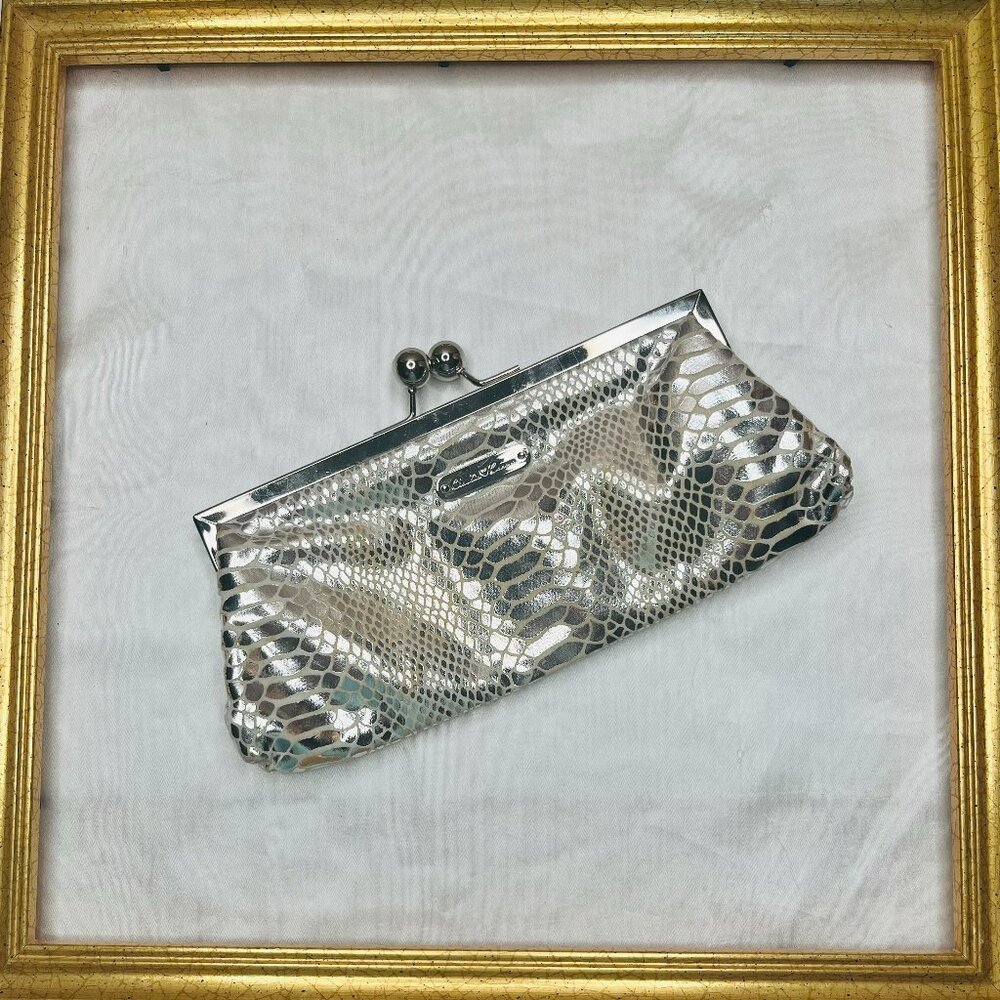 Claudia Canova Silver Metallic Leather Clutch Wallet Style 2000s